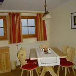 Kirchenbichlerhof 팜스테이