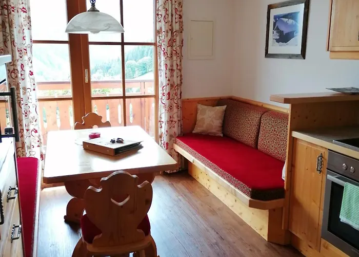 Kirchenbichlerhof Farm stay *