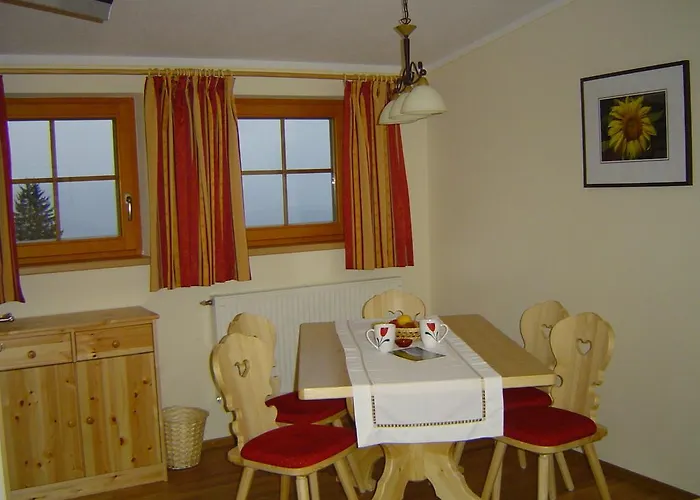 Kirchenbichlerhof Farm stay