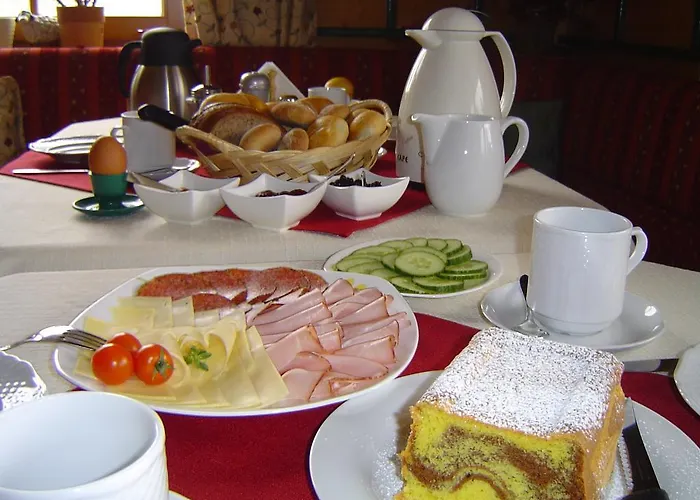 Farm stay Kirchenbichlerhof