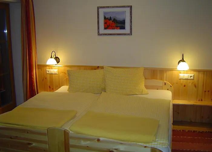 Farm stay Kirchenbichlerhof *