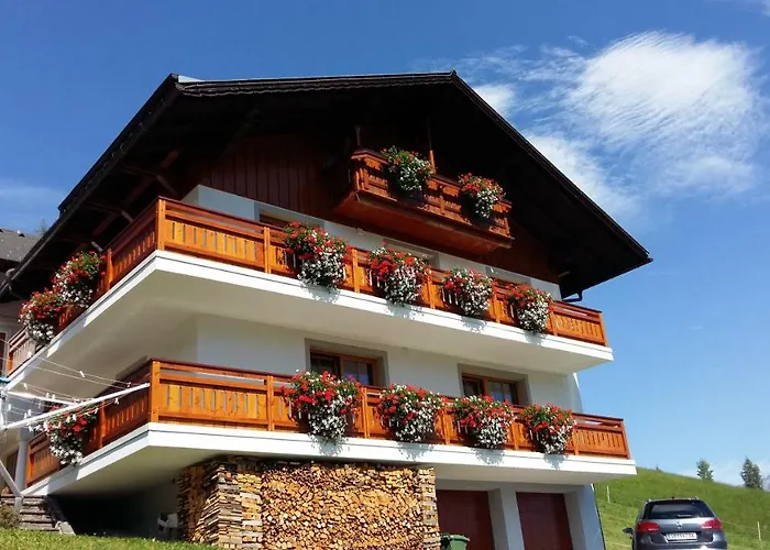 Farm stay Kirchenbichlerhof Pruggern